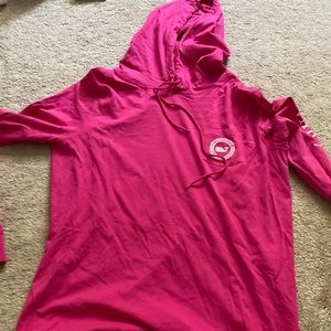 vineyard vine sweatshirt